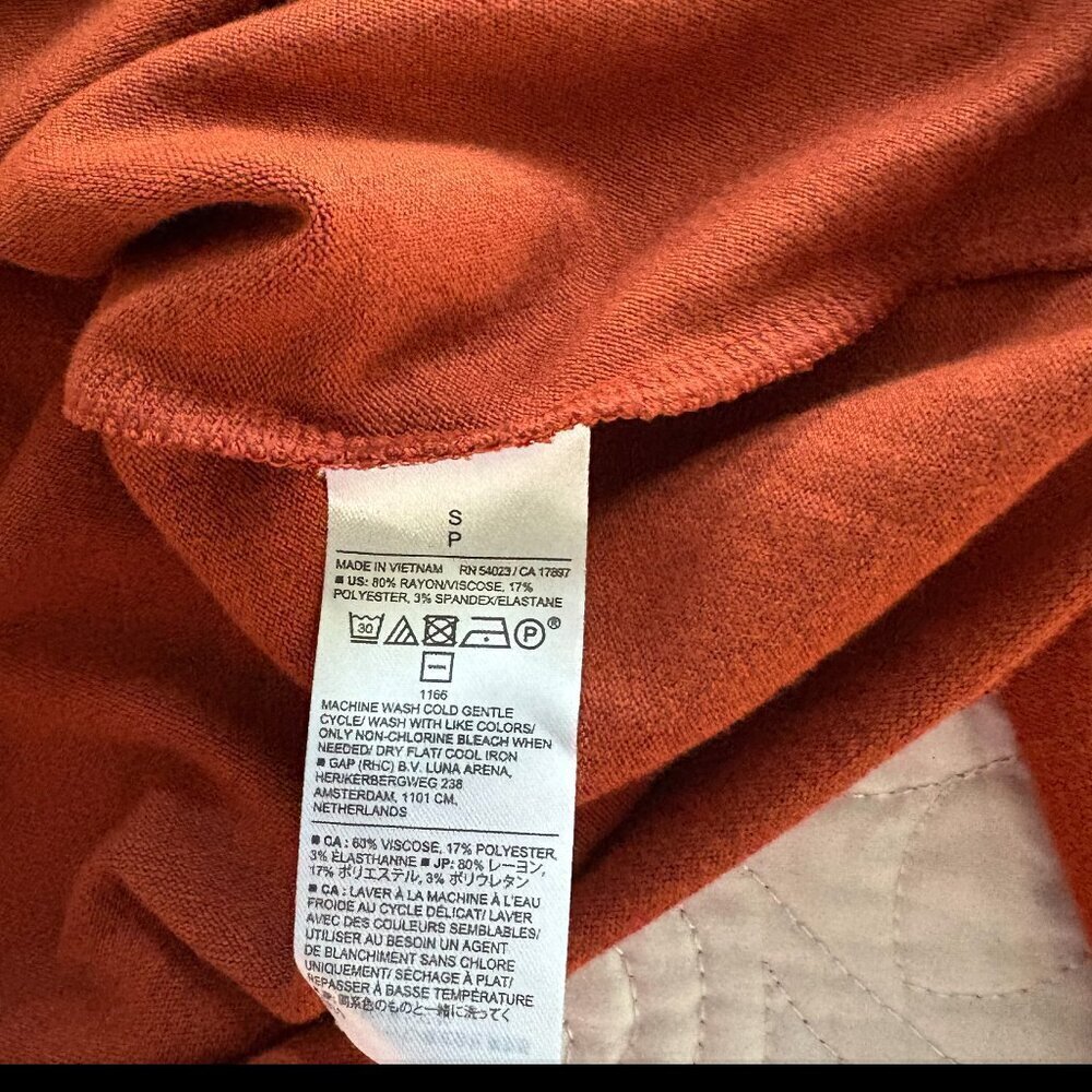 Banana Republic Women's Rust Forever Crew Long Sleeve Sweater Size Small - Picture 7 of 8